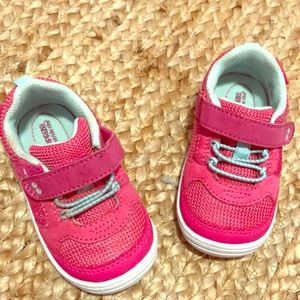 Toddler girl sneakers